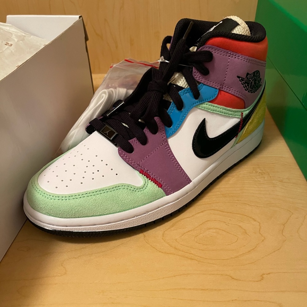 Air Jordan Mid SE Multicolor WMNS